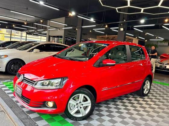 VOLKSWAGEN FOX 1.0 MPI BLUEMOTION 12V FLEX 4P MANUAL VOLKSWAGEN FOX 1.0 MPI BLUEMOTION 12V FLEX 4P MANUAL